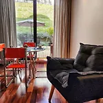 Quatro Estacoes Hospeda- Star 103 Conforto e Elegancia na melhor localizaçao de Campos do Jordao